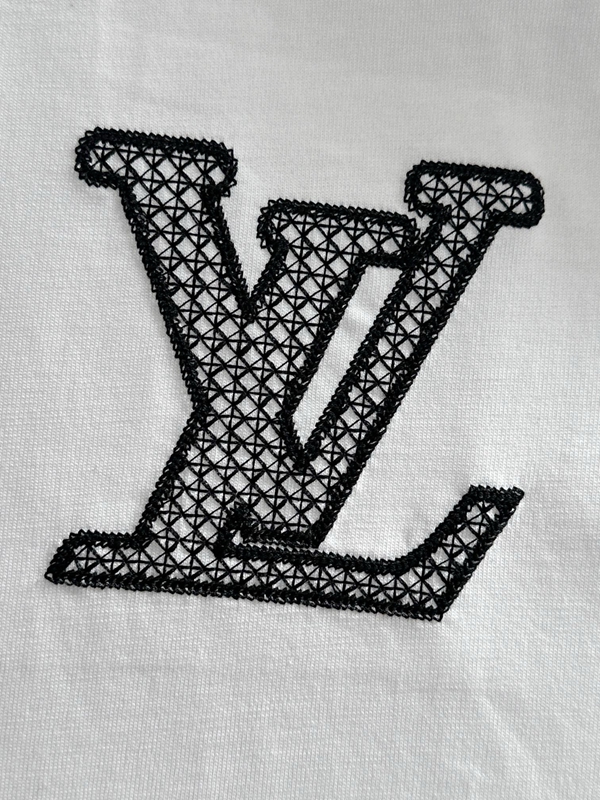 ブランドTシャツ細部ディテール